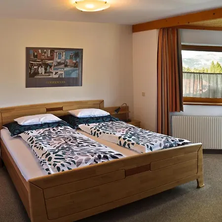 Haus Winkler Апартаменты *